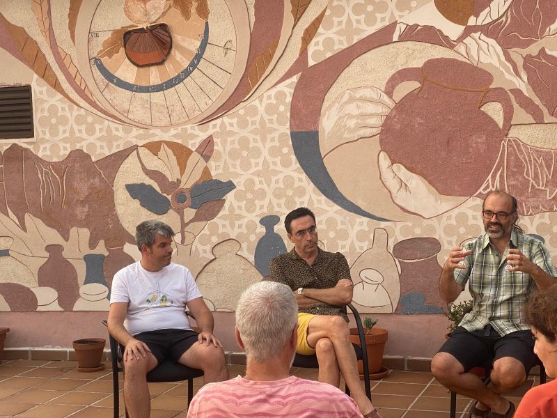 Encuentro de cooperativas de energía y telefonía en el Albergue La Tormenta, Fresno de Cantespino